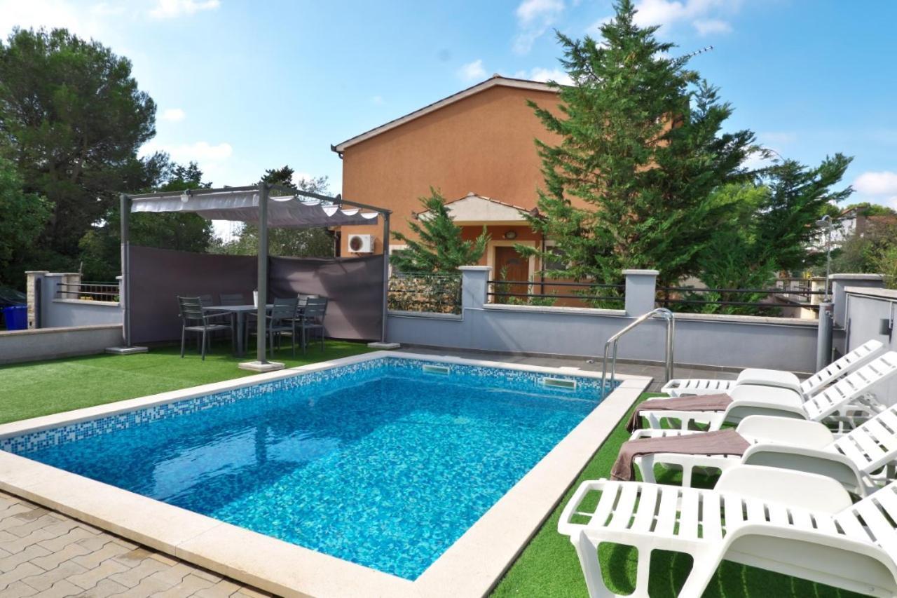 Villa Miskovic Banjole Exterior photo